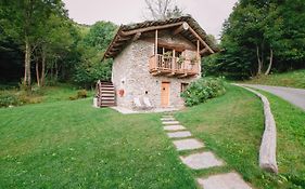 L'Escola E Lou Mulin